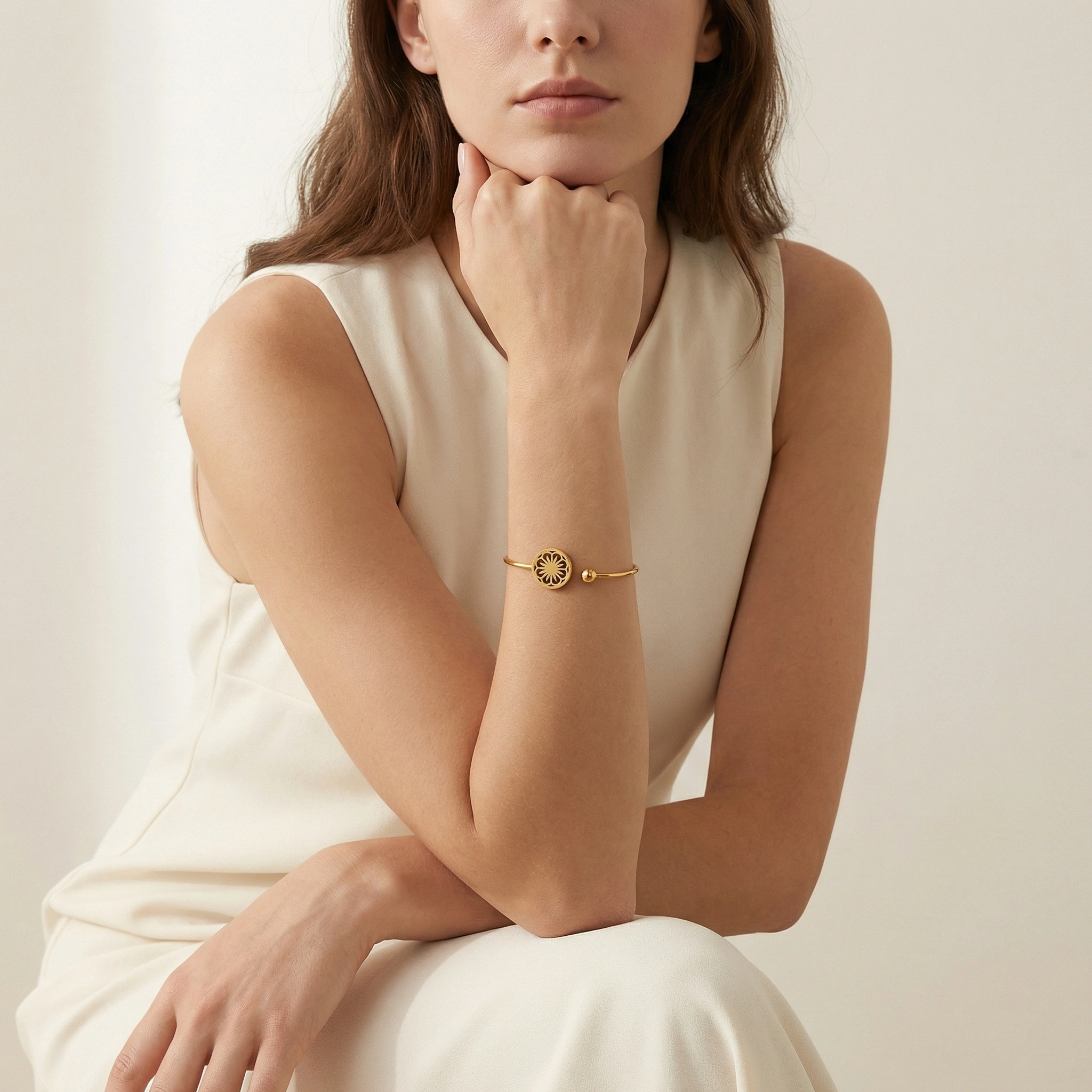 18K Gold Plated Daisy Open Bangle Bracelet - Premium Jewelry