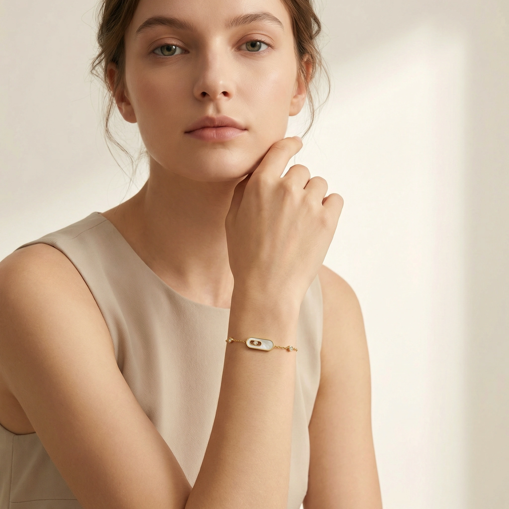 Oval Shell Zircon Charm Bracelet - Premium Jewelry