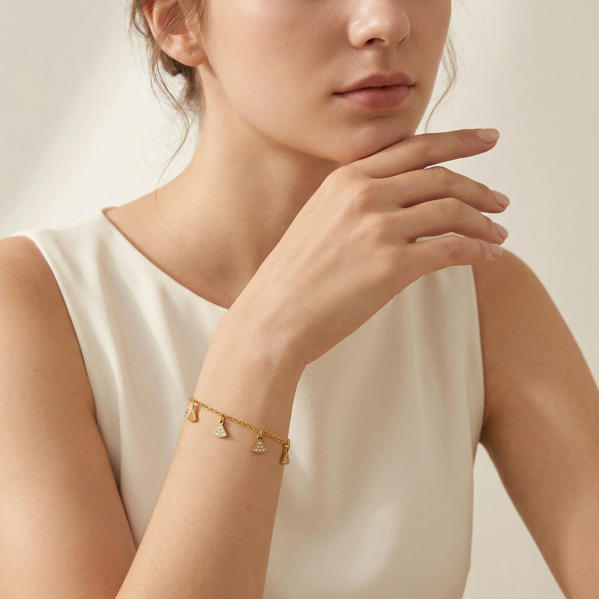 Fan Shaped Cubic Zircon Bracelet - Premium Jewelry