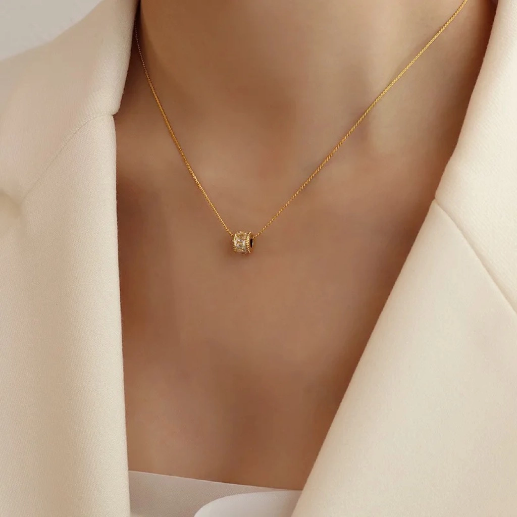 Minimalist Pavé Square Zirconia Pendant Necklace - Premium Jewelry